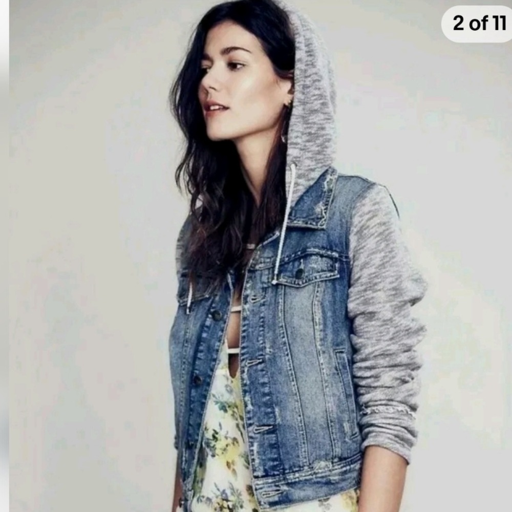 Free People Hooded Denim Jacket Size XS Cotton Distressed Removable Hood